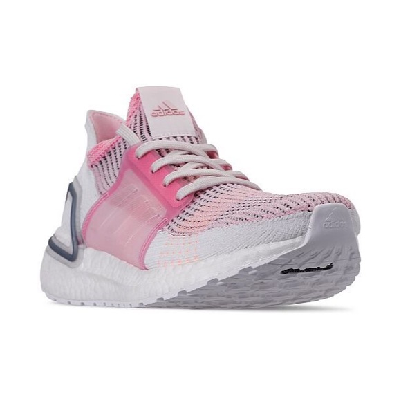**SOLD** Adidas UltraBoost 19 🎀 - Picture 3 of 8